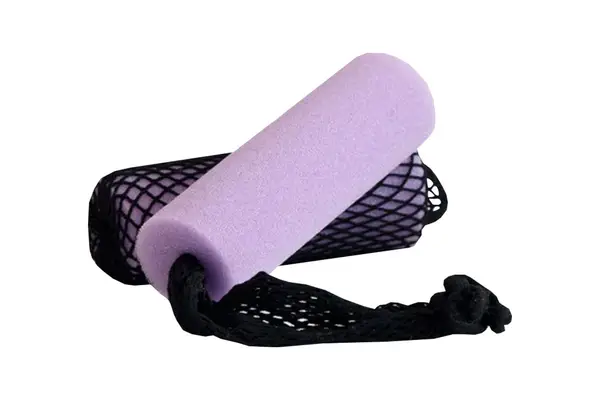 A person showing their hair after using the Silke London Silk Heatless Curler