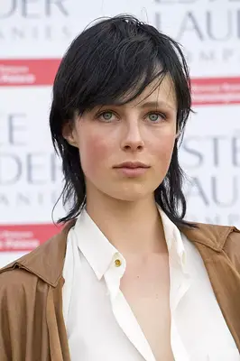 Edie Campbell mullet