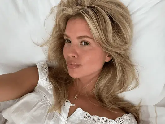 Matilda Djerf with blonde lowlights and highlights