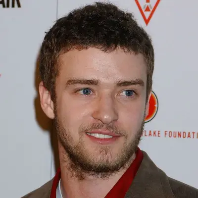Justin Timberlake wears a relaxed fringe haircut