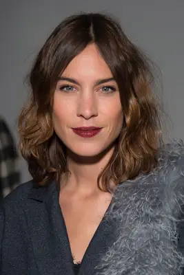 Alexa Chung tousled lob and berry lip