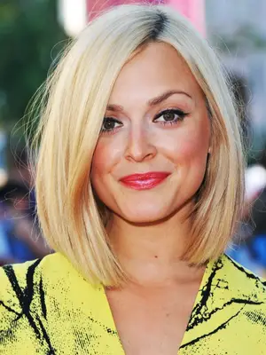 Fearne Cotton sleek blonde bob