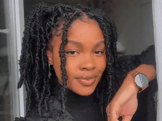 18 różnorodnych fryzur, które można uratować na rozpoczęcie podróży Locs