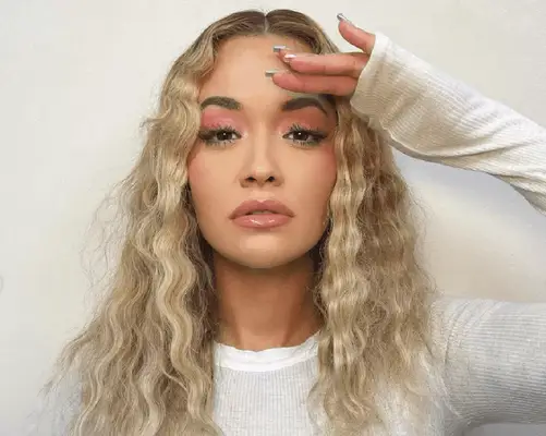 Rita Ora with crimped 