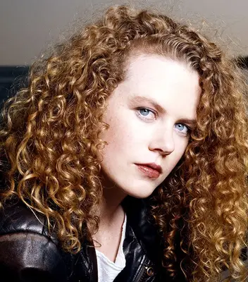 Nicole Kidman natural hair color