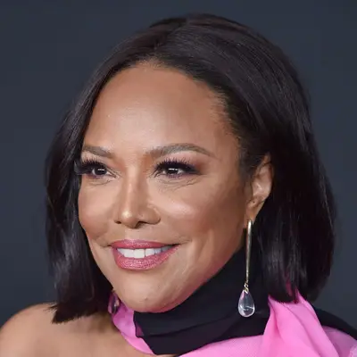 Lynn Whitfield attends 51st NAACP Image Awards with soft bob