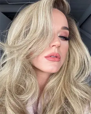 Katy Perry long healthy blonde hair