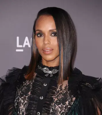 Kerry Washington with a straight and sleek lob