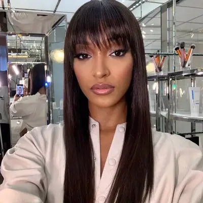 Jourdan Dunn wears long, straight hair with bangs