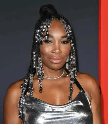 Venus Williams wearing chunky silver beaded braids