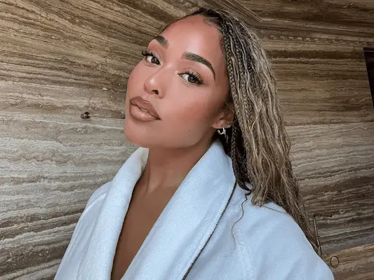 Como manter tranças boho, de acordo com cabeleireiros