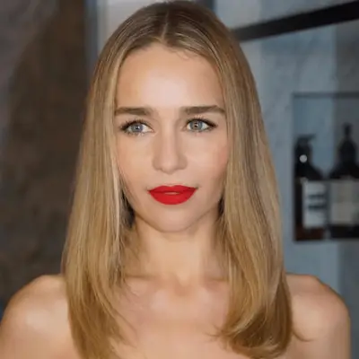 Rosie HW, Chloe Bailey, and Jennifer Lopez with Honey Blonde Hair