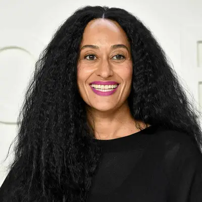 tracee ellis ross middle part oblong face