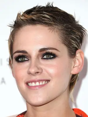 Kristen Stewart pixie cut and grunge eyemakeup