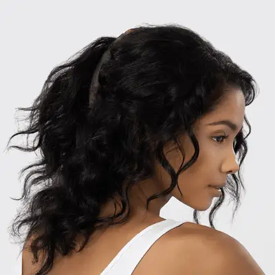 model wearing a banana clip