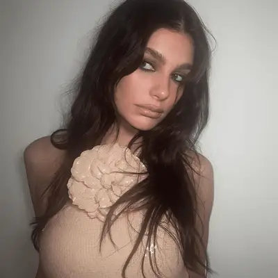 Camila Marronne with a mermaid haircut 