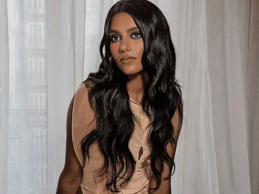 Simone Ashley with a mermaid haircut 