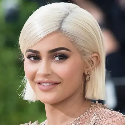 White Blonde Hair on Kylie Jenner