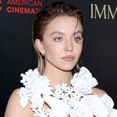 Sydney Sweeney with short wet-look hair at the 2024 