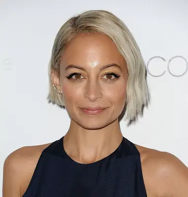 Nicole Richie platinum blonde asymmetrical bob