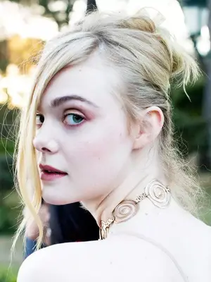 Elle Fanning