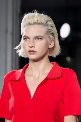 model with teased hair