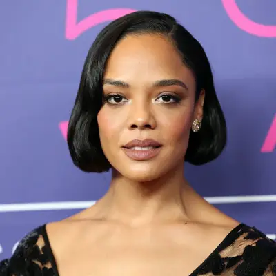 Tessa Thompson with a flapper-style side part bob