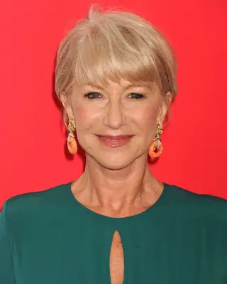 Helen Mirren with blunt, blonde bangs at the 