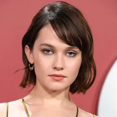 Cailee Spaeny with short hair and side-swept hangs at the 2023 GQ Men of the Year Awards in Los Angeles