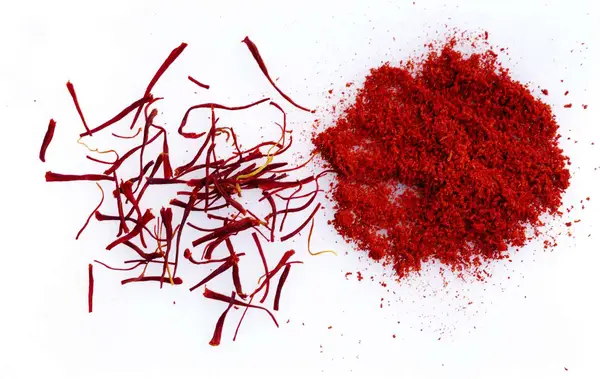 Saffron with saffron powder