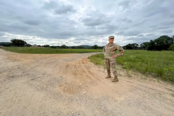 Cómo Stephanie Ramos de ABC construyó su carrera periodística mientras servía en el ejército de los EE. UU.