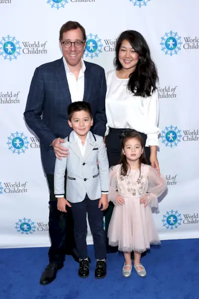 2019 World of Children Hero Awards Benefit
