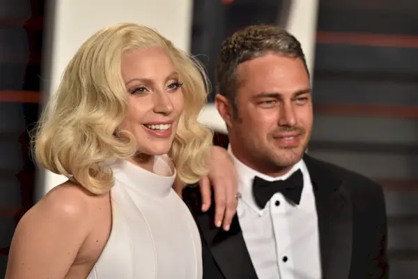 2016 Vanity Fair Oscar Party, kterou pořádá Graydon Carter