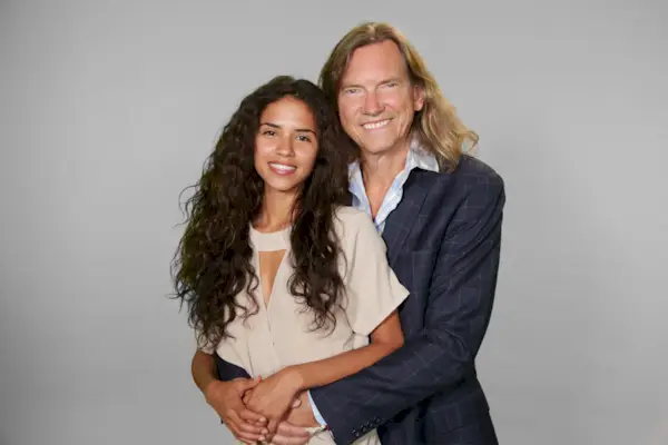 Poznaj obsadę najnowszego reality show „Marrying Millions” Lifetime