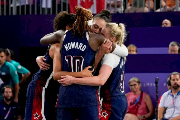 Juegos olímpicos de baloncesto 3x3 parís 2024 día 10