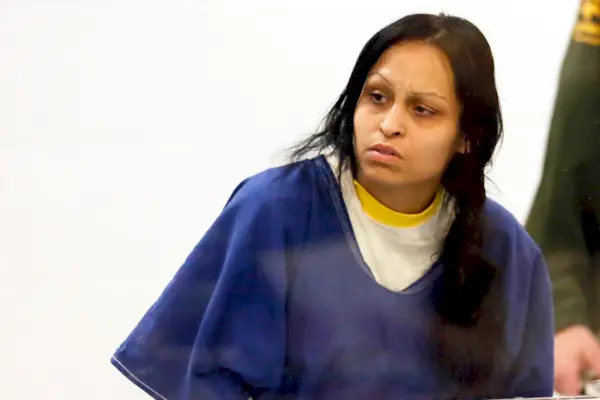 O que aconteceu com os assistentes sociais de Gabriel Fernandez que foram acusados de seu assassinato?