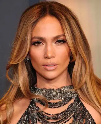 Jennifer Lopez wears winged eyeliner look with nude lipstick