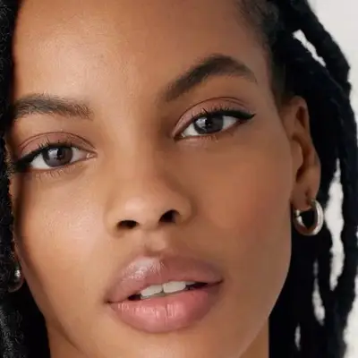 black woman with ethereal everyday makeup