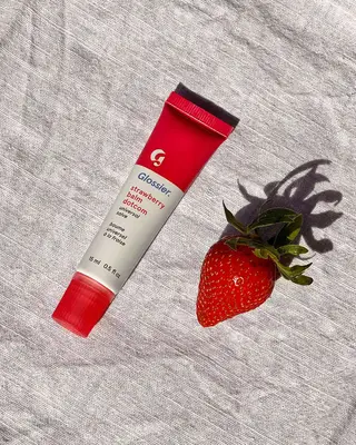 Glossier Strawberry Balm Dotcom