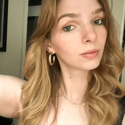 Ali wearing Glossier Boy Brow Arch pencil