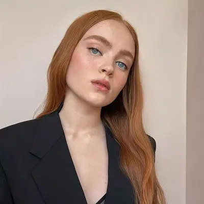 Tiktoks favoritt vann rødme ser ut (og føles) som ingenting jeg har prøvd før