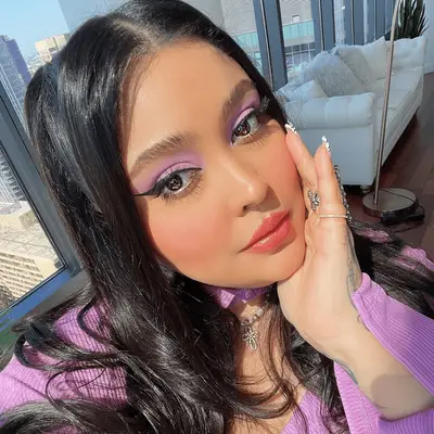 priscilla ono wearing pink makeup and winged liner