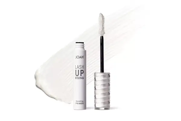 Dior Diorshow Maximizer 3D Triple Volume Plumping Lash Primer applied to the back of a person