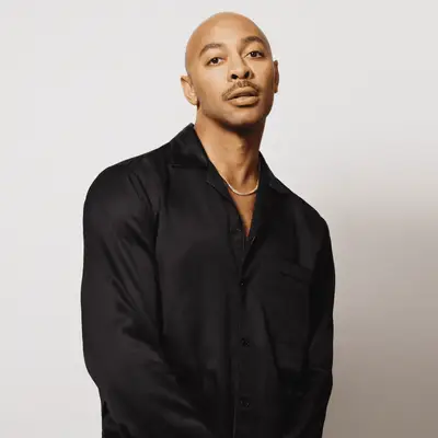 Sir John ga oss det beste tipset for en 'snappet' skulptur på moden hud