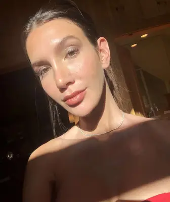 Anastasia Beverly Hills Luminous Foundation Review