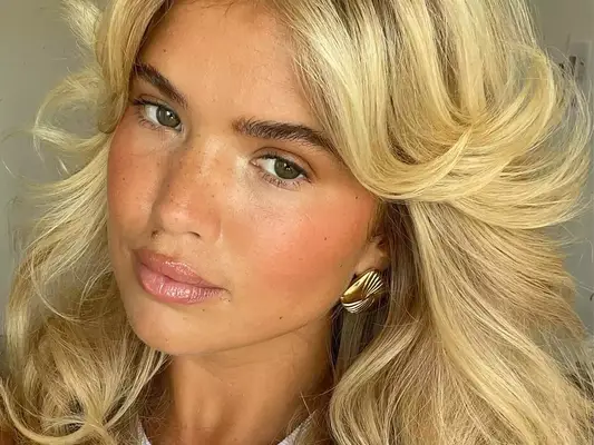 Matilda Djerf with fluffy eyebrows