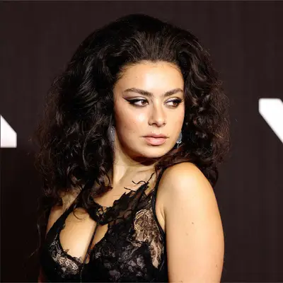 Charli xcx at the 2021 MTV Video Music Awards