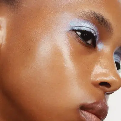 Date Makeup Chrome Eyeshadow