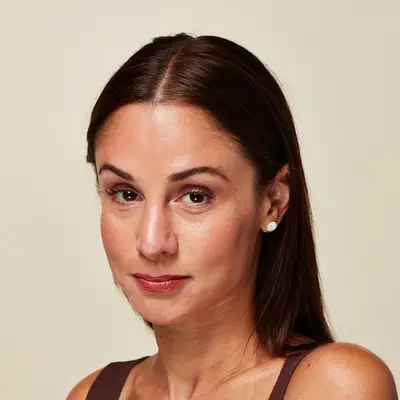 Final look of a woman with mature skin in makeup