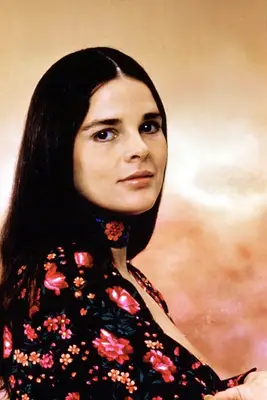 Ali MacGraw